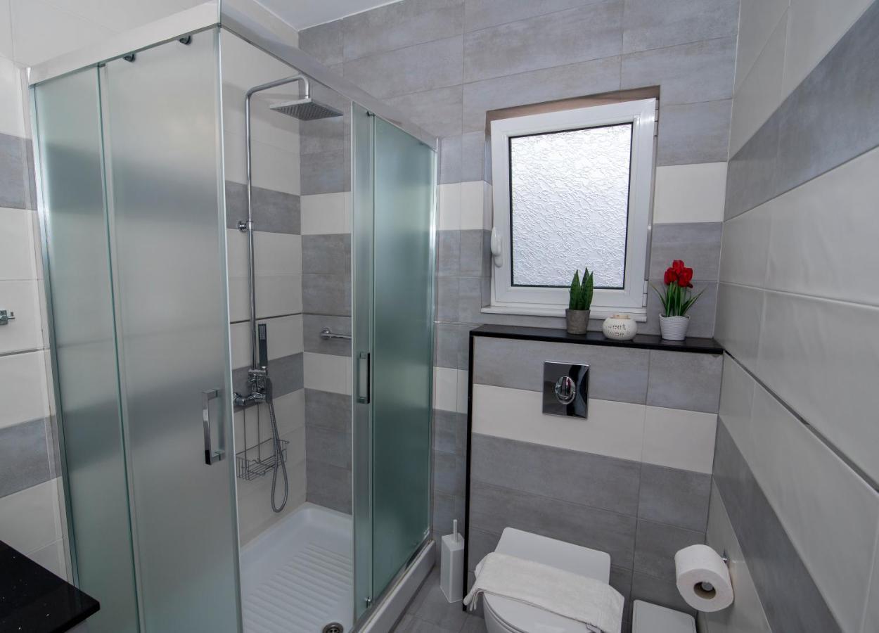Mary'S Luxury Apartment Elaia. Elia  Buitenkant foto